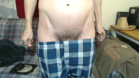 Snapshot of gdanch chatting on 01-13-25, 07:10 G online show from 01-13-25, 07:10