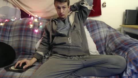 Snapshot of gdanch chatting on 01-22-25, 02:14 G online show from 01-22-25, 02:14