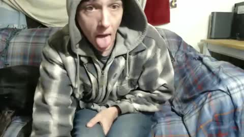 Snapshot of gdanch chatting on 01-27-25, 03:07 G online show from 01-27-25, 03:07