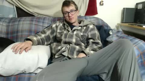 Snapshot of gdanch chatting on 01-30-25, 01:44 G online show from 01-30-25, 01:44