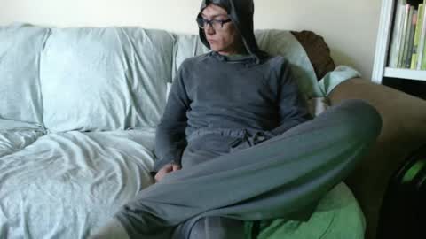 Snapshot of gdanch chatting on 02-23-25, 02:35 G online show from 02-23-25, 02:35