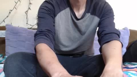 Snapshot of gdanch chatting on 11-22-25, 06:18 G online show from 11-22-25, 06:18