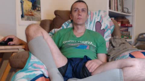 Snapshot of gdanch chatting on 12-04-25, 04:00 G online show from 12-04-25, 04:00