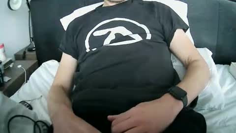 Snapshot of gdebord chatting on 12-17-25, 09:59 Gdebord online show from 12-17-25, 09:59