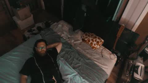 Geeznutsizonyrchyn online show from 12-02-24, 02:52