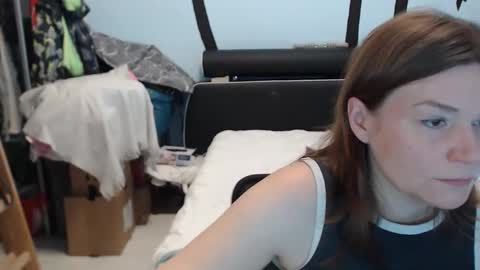 Snapshot of geilecat84 chatting on 02-05-26, 10:42 geilecat84 online show from 02-05-26, 10:42