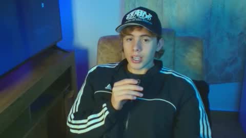 Snapshot of gemdominus chatting on 02-11-26, 02:16 Gem Dominus online show from 02-11-26, 02:16