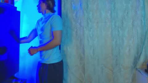 Snapshot of gemdominus chatting on 02-22-26, 09:13 Gem Dominus online show from 02-22-26, 09:13