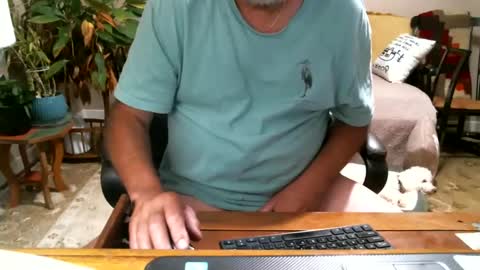 Snapshot of geminiguy1954 chatting on 09-19-25, 11:16 geminiguy1954 online show from 09-19-25, 11:16