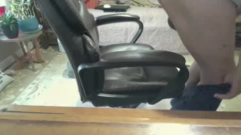 Snapshot of geminiguy1954 chatting on 12-03-25, 09:24 geminiguy1954 online show from 12-03-25, 09:24