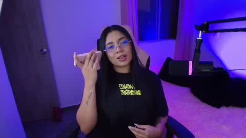 Snapshot of geminis11 chatting on 03-08-26, 11:30 geminis11 online show from 03-08-26, 11:30