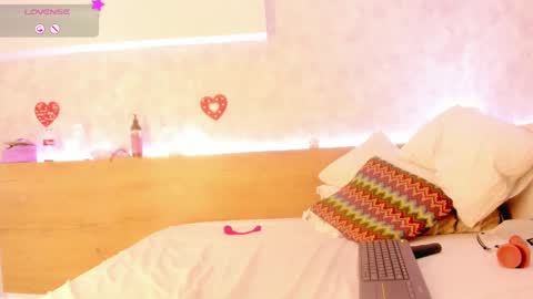 Snapshot of geminis_muentes chatting on 02-25-25, 07:09 geminis muentes online show from 02-25-25, 07:09