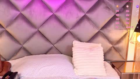 Snapshot of gemma_sm chatting on 10-16-25, 03:18 Maria online show from 10-16-25, 03:18