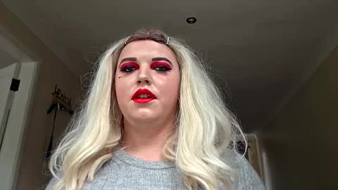 Snapshot of gemmaquinzel chatting on 10-18-25, 11:11 gemmaquinzel online show from 10-18-25, 11:11