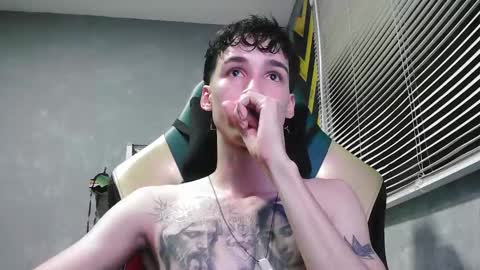 Snapshot of gendo_05 chatting on 10-15-25, 10:54 GENDO online show from 10-15-25, 10:54