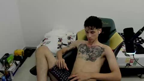 Snapshot of gendo_05 chatting on 02-03-26, 02:53 GENDO online show from 02-03-26, 02:53