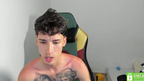 Snapshot of gendo_05 chatting on 04-07-26, 12:11 GENDO online show from 04-07-26, 12:11