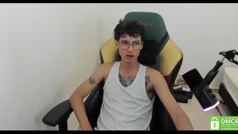 Snapshot of gendo_05 chatting on 06-13-26, 12:52 GENDO online show from 06-13-26, 12:52