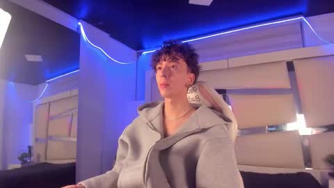 Snapshot of genesis_js chatting on 12-02-25, 03:34 genesis_js online show from 12-02-25, 03:34