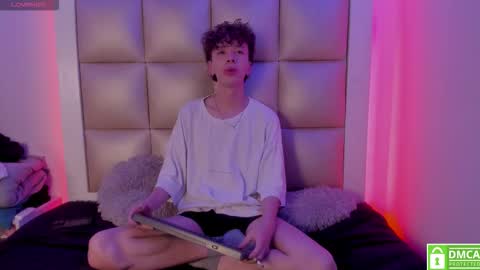 Snapshot of genesis_js chatting on 03-08-26, 12:41 genesis_js online show from 03-08-26, 12:41