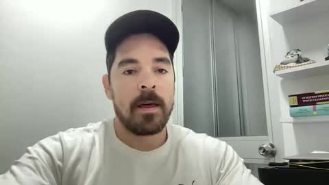 Snapshot of genesis_wb chatting on 01-05-25, 03:43 genesis_wb online show from 01-05-25, 03:43