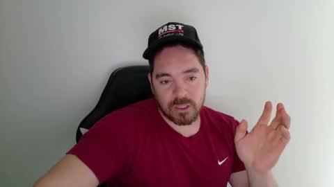 Snapshot of genesis_wb chatting on 10-20-25, 10:32 genesis_wb online show from 10-20-25, 10:32