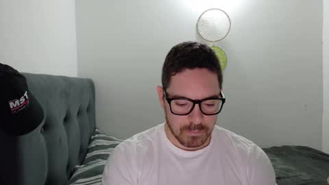 Snapshot of genesis_wb chatting on 03-12-26, 03:23 genesis_wb online show from 03-12-26, 03:23