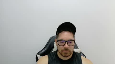 genesis_wb online show from 06-12-26, 10:41