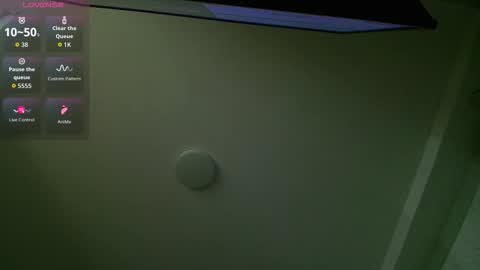 Snapshot of genesisrayden chatting on 03-08-26, 02:04 genesisrayden online show from 03-08-26, 02:04