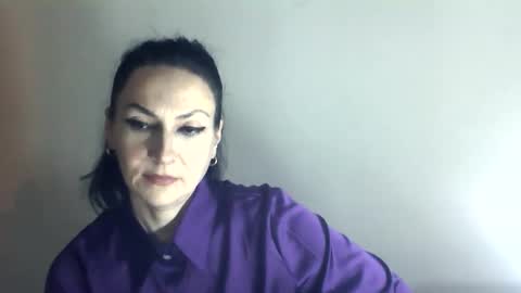 Snapshot of genie_all chatting on 03-08-26, 02:04 GenieAll online show from 03-08-26, 02:04