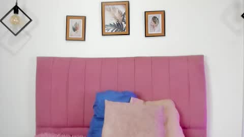 Sofia online show from 09-09-25, 02:44