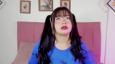 Sofia online show from 09-10-25, 04:23