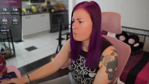 Snapshot of gennyrock chatting on 12-27-24, 03:37 Genny Rock and online show from 12-27-24, 03:37