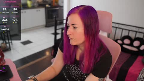 Snapshot of gennyrock chatting on 01-23-25, 06:56 Genny Rock and online show from 01-23-25, 06:56