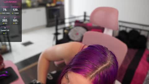 Snapshot of gennyrock chatting on 02-15-25, 02:55 Genny Rock and online show from 02-15-25, 02:55