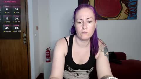 Snapshot of gennyrock chatting on 03-07-25, 10:43 Genny Rock and online show from 03-07-25, 10:43