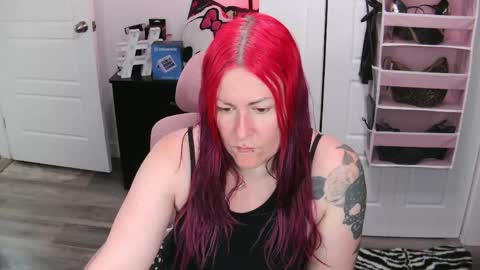 Genny Rock   and  online show from 06-05-26, 11:38