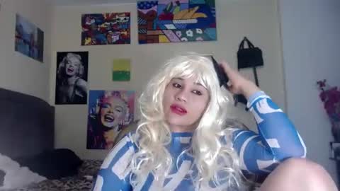 gensesisex online show from 11-17-25, 01:00