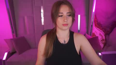 Snapshot of gentleadellee chatting on 11-09-25, 01:53 gentleadellee online show from 11-09-25, 01:53