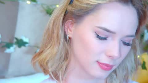 Snapshot of gentlerossi chatting on 04-22-26, 04:19 GentleRossi online show from 04-22-26, 04:19