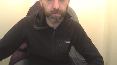 Snapshot of geon2xx chatting on 12-26-24, 12:59 Geon online show from 12-26-24, 12:59