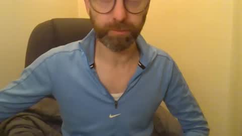 Snapshot of geon2xx chatting on 01-26-25, 02:14 Geon online show from 01-26-25, 02:14