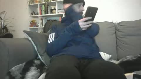 Snapshot of geon2xx chatting on 11-15-25, 03:30 Geon online show from 11-15-25, 03:30