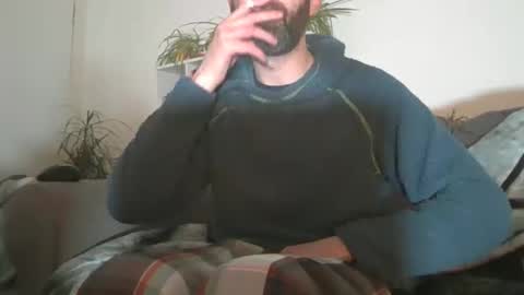 Snapshot of geon2xx chatting on 12-15-25, 06:50 Geon online show from 12-15-25, 06:50