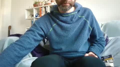 Snapshot of geon2xx chatting on 03-08-26, 08:18 Geon online show from 03-08-26, 08:18