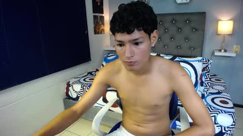 Snapshot of georgeowenss chatting on 02-25-26, 01:21 George Owens online show from 02-25-26, 01:21