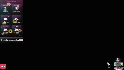 Snapshot of georgesmith_1 chatting on 12-19-24, 10:13 GEORGE online show from 12-19-24, 10:13