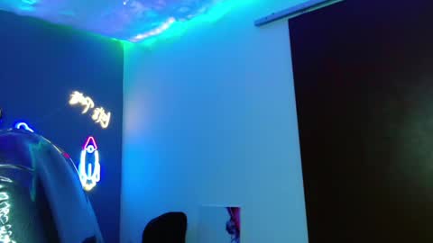 Snapshot of georgesmith_1 chatting on 01-12-25, 11:36 GEORGE online show from 01-12-25, 11:36