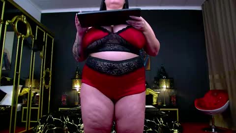 GeorgiaLerox online show from 10-19-25, 01:01