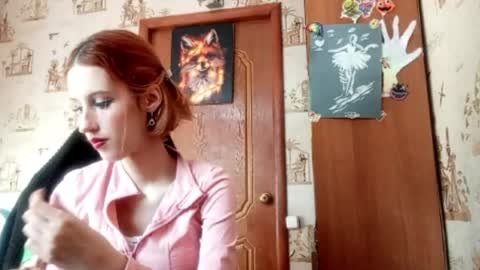 Snapshot of georgianahaeussler chatting on 06-06-26, 02:33 Ellie online show from 06-06-26, 02:33